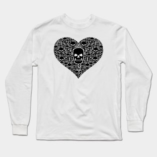 Heart shape made of Skulls, black Long Sleeve T-Shirt